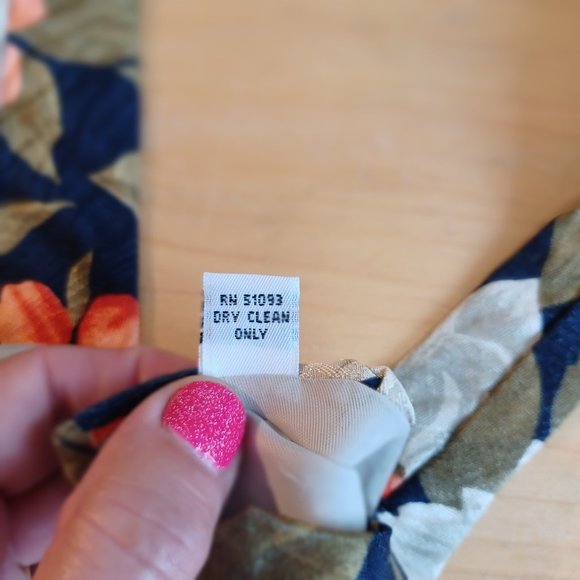 Bright Floral Orange/White Tie (4108), - Picture 3 of 4